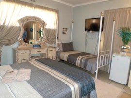 Karoo Accommodation at De Oude Scholen | Viya