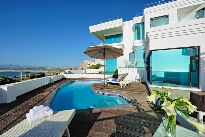 Western Cape Accommodation at Sea Star Cliff | Viya