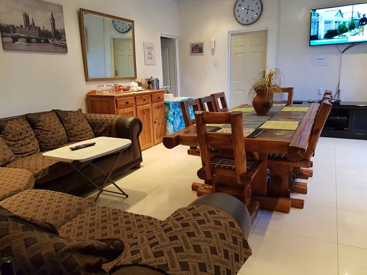 Free State Accommodation at Aliwal Villa Guest Lodge | Viya