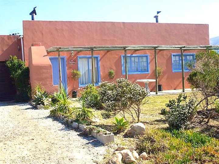 Western Cape Accommodation at Fynbos Cottage | Viya