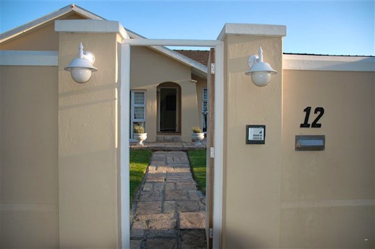 Gqeberha (Port Elizabeth) Accommodation at  | Viya