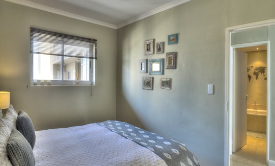 Bloubergstrand Accommodation at  | Viya