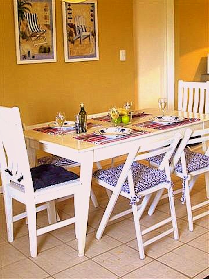 Western Cape Accommodation at Fynbos Cottage | Viya