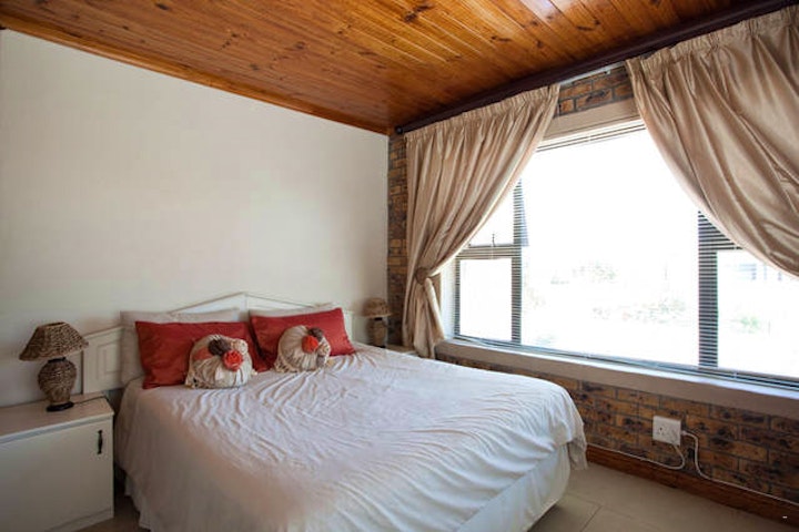 Cape Town Accommodation at Quest Bed and Breakfast | Viya