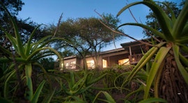 North Coast Accommodation at Hluhluwe River Lodge | Viya