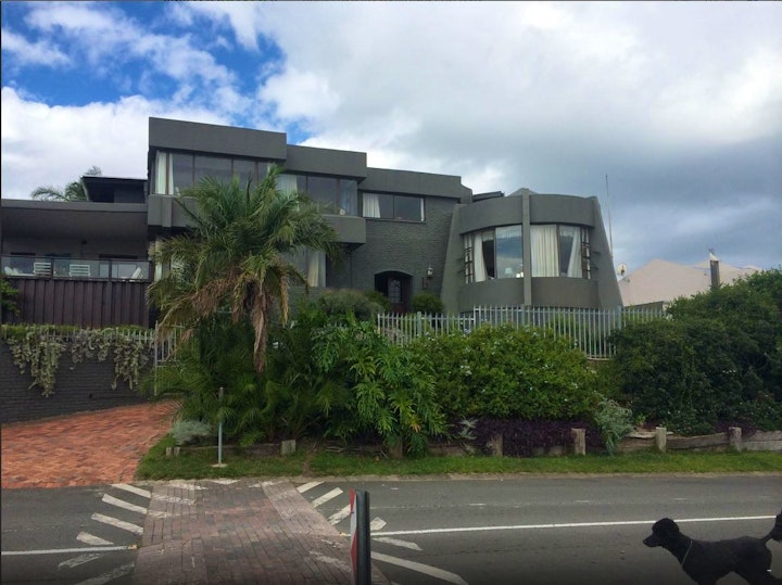 East London Accommodation at Seaview Place Bed and Breakfast | Viya