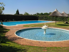 Middelburg Accommodation at Middelburg Country Club | Viya