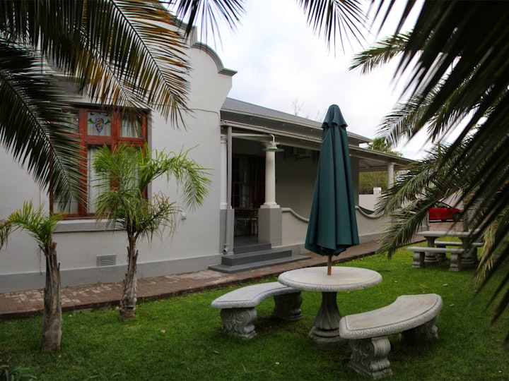 Karoo Accommodation at Die Herehuis | Viya