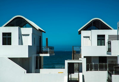  by Cape Town Beach Accommodation | LekkeSlaap