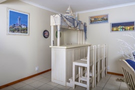 Mossel Bay Accommodation at The White House Mossel Bay Self Catering Apartment | Viya