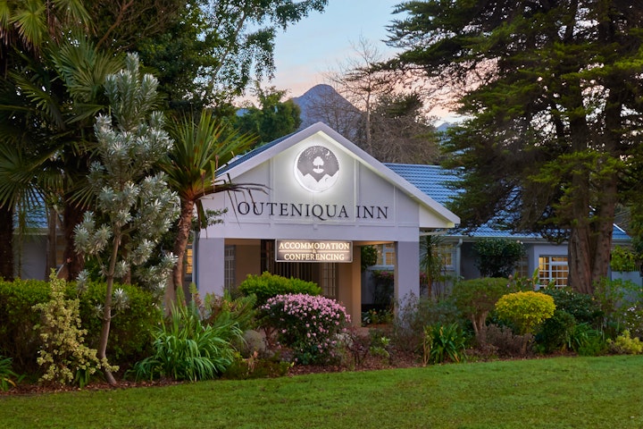 George Accommodation at Outeniqua Inn | Viya