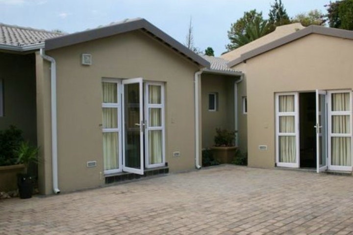 Johannesburg Accommodation at Flying Falcon Guesthouse | Viya