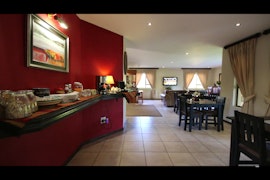 Kyalami Accommodation at Blue Hills Lodge | Viya