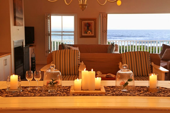 Overberg Accommodation at Shore's Edge Luxury Ocean Front Home | Viya