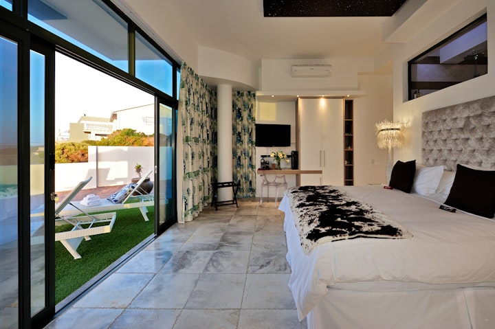 Gansbaai Accommodation at Sea Star Cliff | Viya