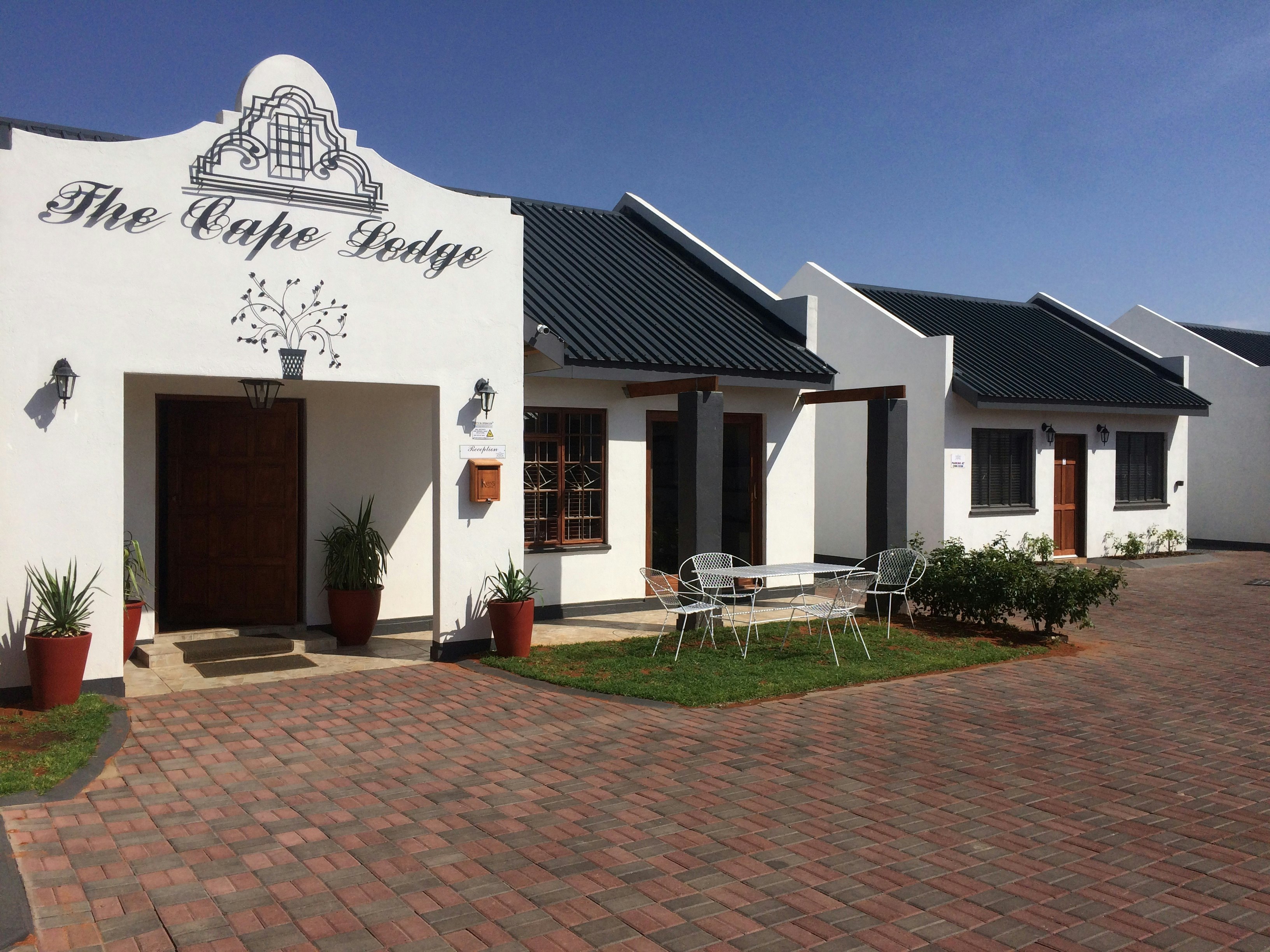 The Cape Lodge | LekkeSlaap