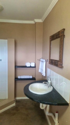 Lowveld Accommodation at  | Viya