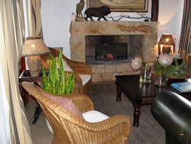 Western Cape Accommodation at Draaihoek Lodge & Restaurant | Viya