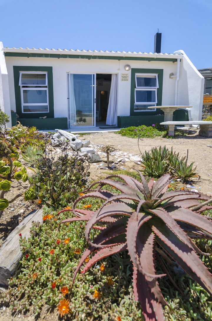 Northern Cape Accommodation at The Beach Cottage Kleinzee | Viya