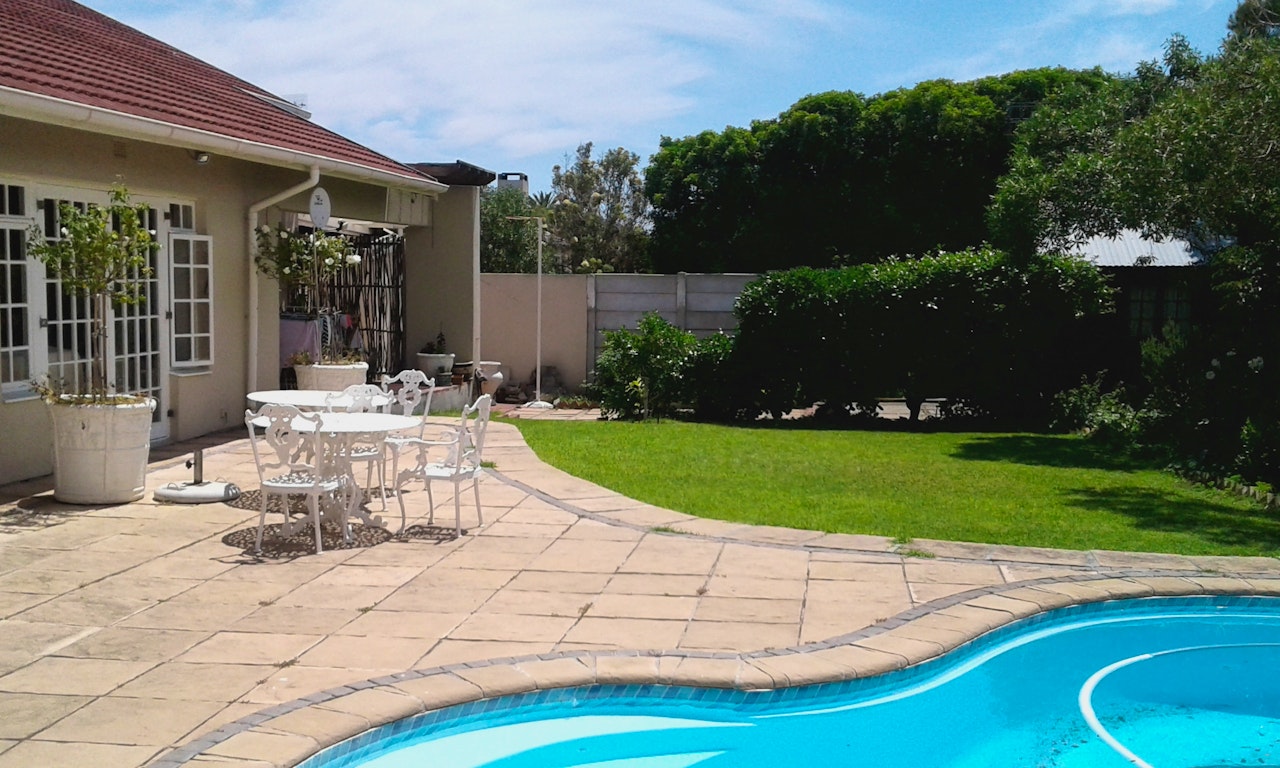 Melkbosstrand Accommodation at  | Viya