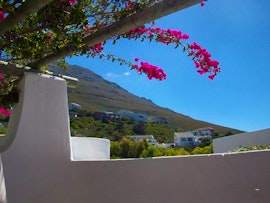 Simon's Town Accommodation at Rocky Beach Holiday Lets | Viya