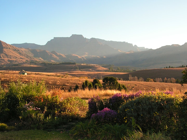 Drakensberg Accommodation at Ama Casa Self-Catering Cottages | Viya