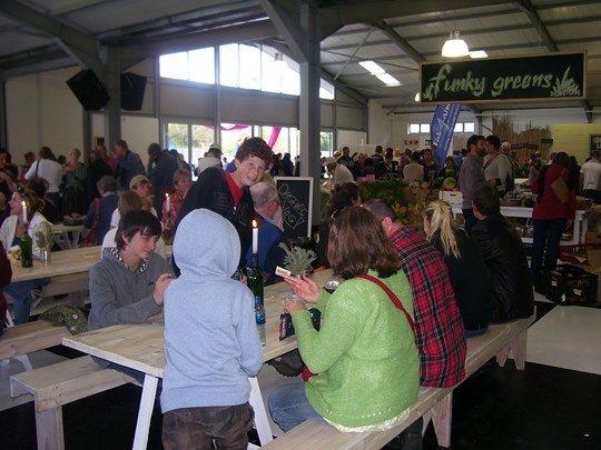 Earth Fair Food Market, Tokai