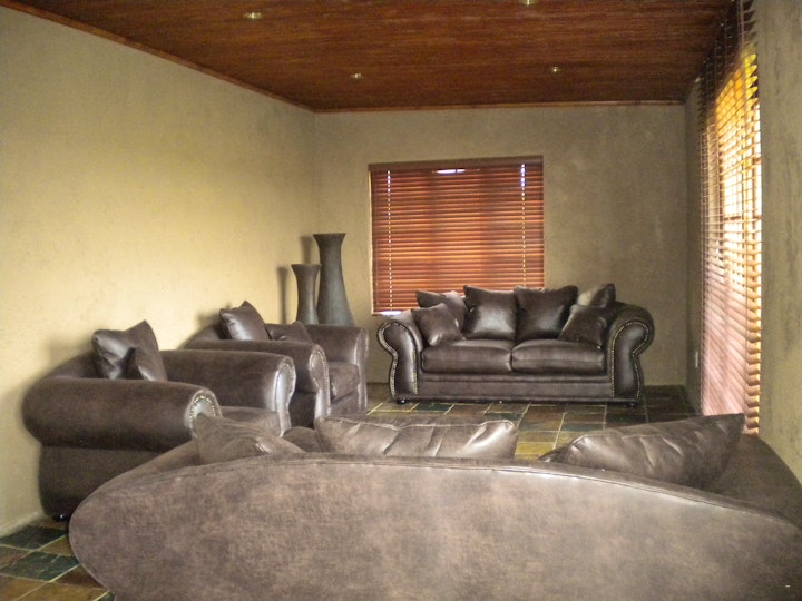 Mpumalanga Accommodation at Moments Away Guest House | Viya