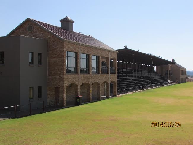 More About Hoërskool Eldoraigne | LekkeSlaap