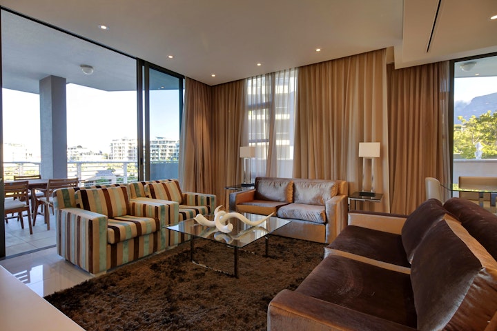 City Bowl Accommodation at Lawhill Luxury Apartments | Viya