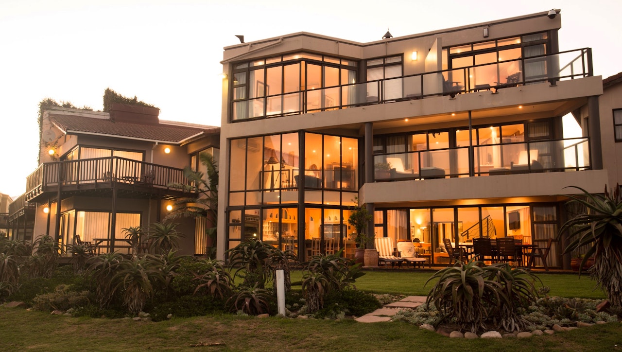 Jeffreys Bay Accommodation at  | Viya