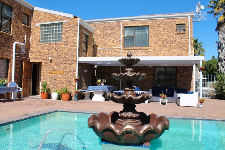 Cape Town Accommodation at Quest Bed and Breakfast | Viya