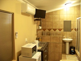 Kalahari Accommodation at  | Viya