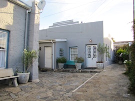 Makhanda (Grahamstown) Accommodation at  | Viya