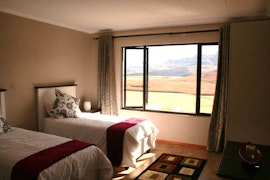 Drakensberg Accommodation at Hilltop Cottage | Viya