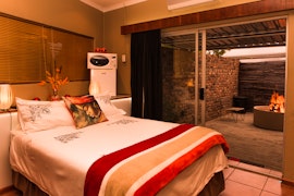 Karoo Accommodation at Karoo Fountain Luxury Guesthouse | Viya