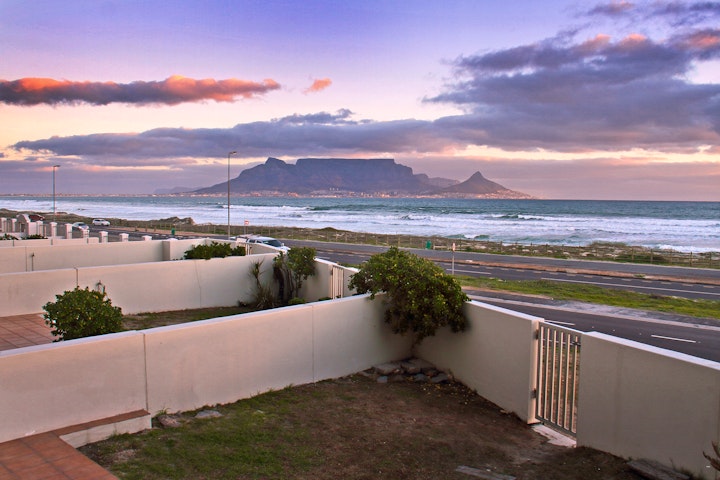Western Cape Accommodation at G04 90 Beach Boulevard | Viya