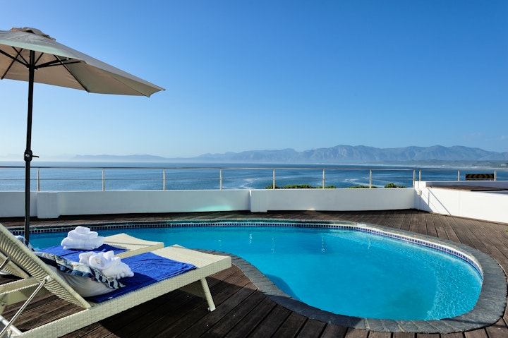 Western Cape Accommodation at Sea Star Cliff | Viya