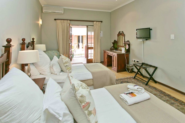 Karoo Accommodation at Beaufort Manor Country House | Viya