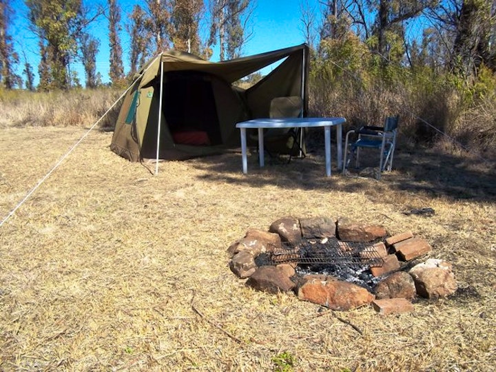 Cradle Of Humankind Accommodation at Bernallys Fishing Lodge | Viya