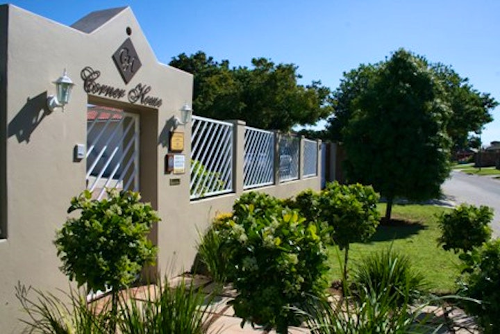 Eastern Cape Accommodation at Corner House Accommodation | Viya