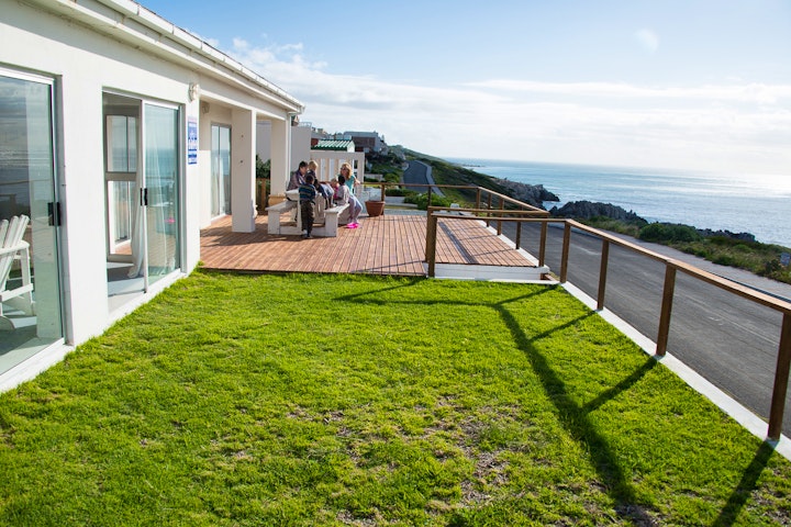 Western Cape Accommodation at Happy Family Guest House | Viya
