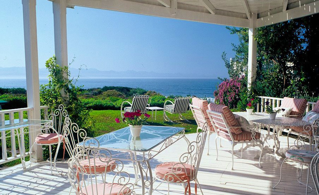 Plettenberg Bay Accommodation at  | Viya