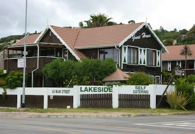  at Lakeside self-catering Accommodation | TravelGround
