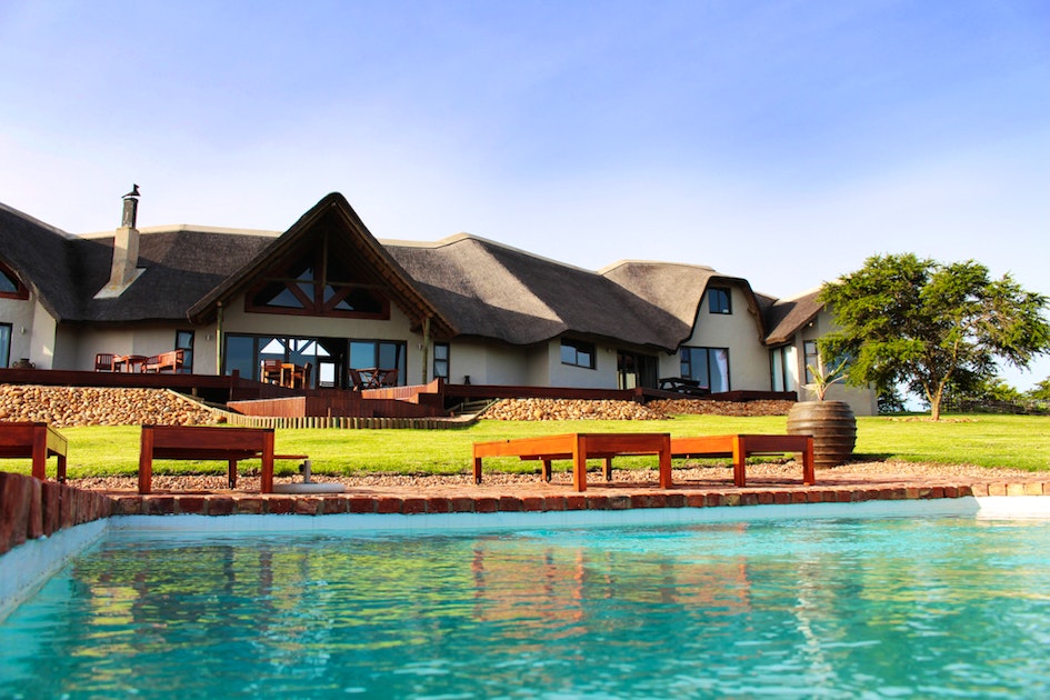 JBay Zebra Lodge | TravelGround