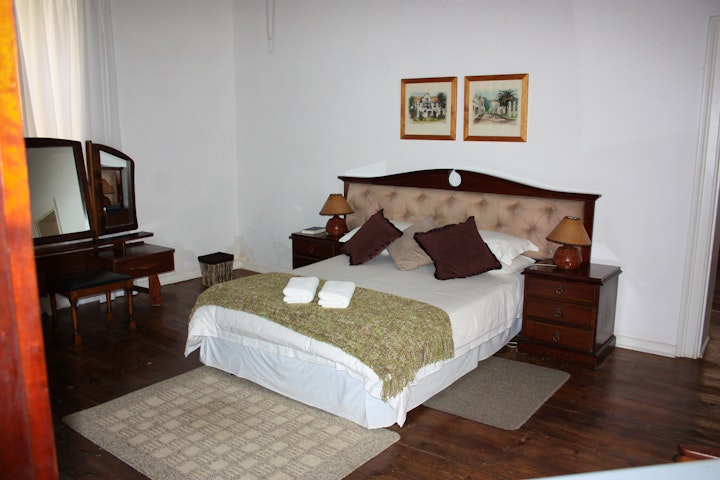 Sarah Baartman District Accommodation at Karoopark Guest House | Viya