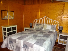 Kingsburgh Accommodation at Seaspray Cabins | Viya