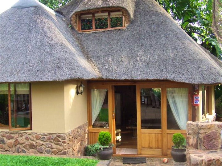Gauteng Accommodation at Ibis Thatch Cottage | Viya