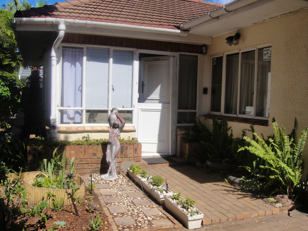 Northern Suburbs Accommodation at  | Viya