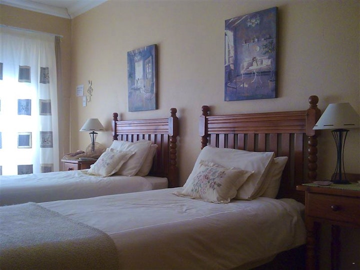 Middelburg Accommodation at Feathers Guest House | Viya